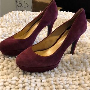 Gianni Bini 8.5 suede maroon 4” heels.